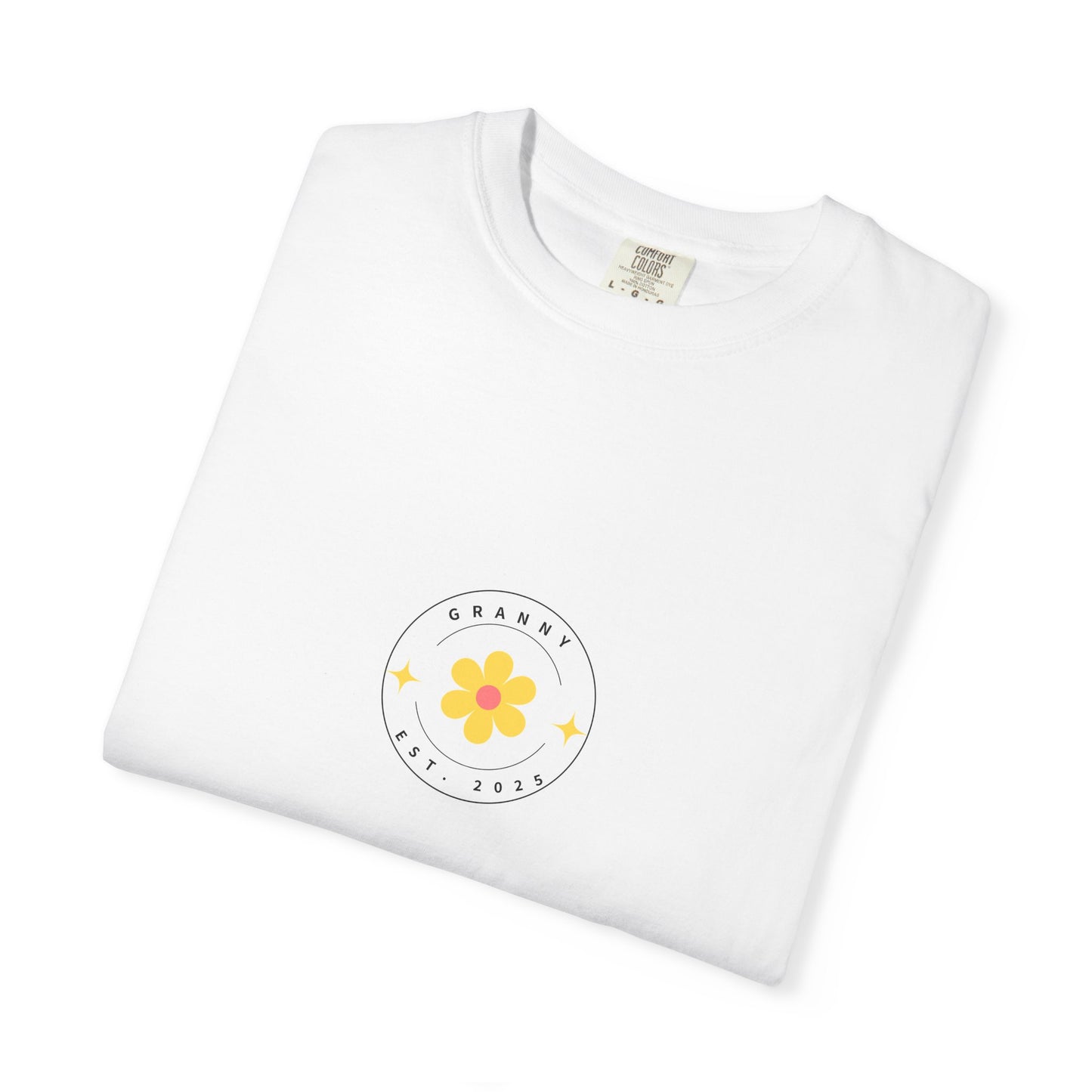 Granny Est. 2024 T-Shirt – Retro Daisy Gift Tee for New Grandmas