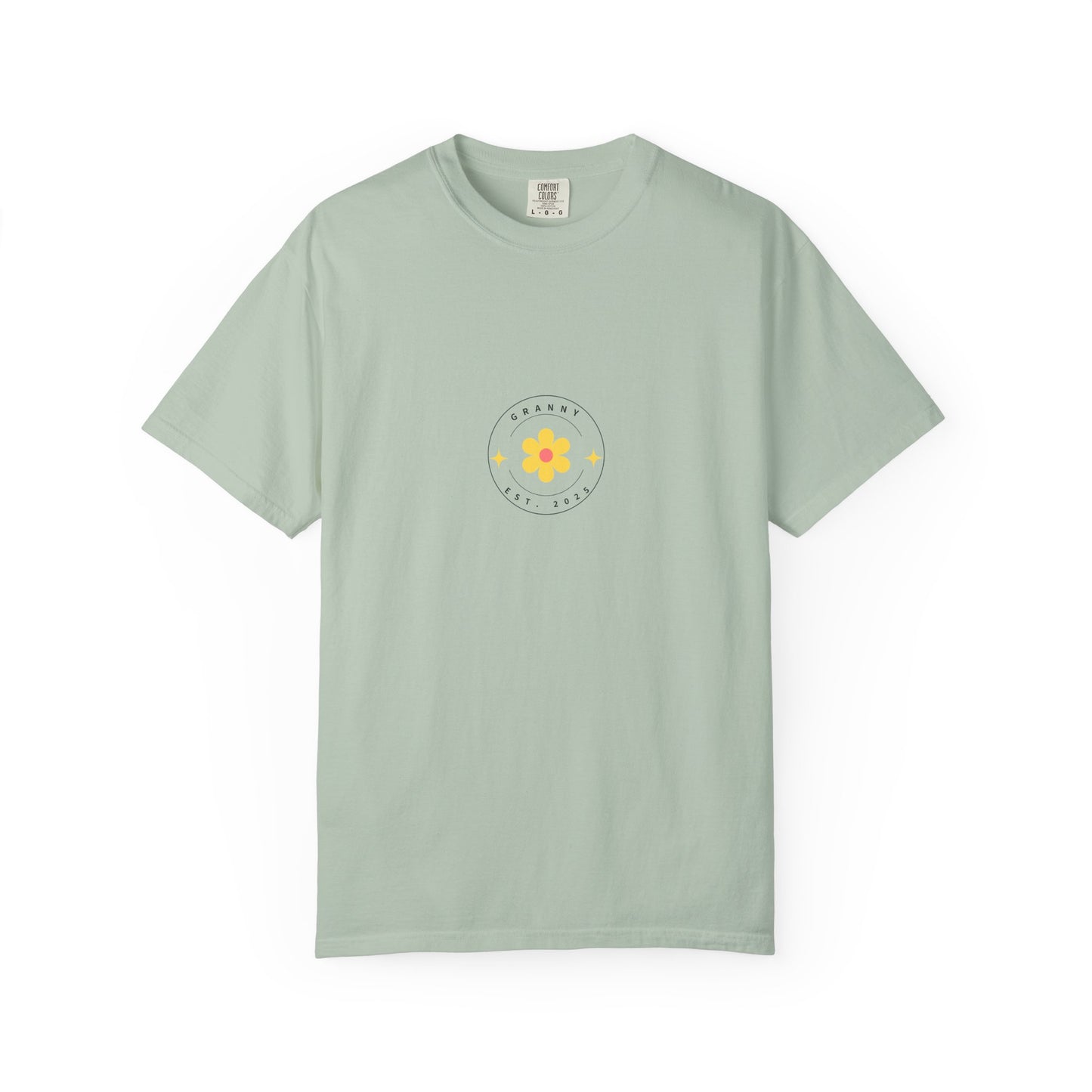 Granny Est. 2024 T-Shirt – Retro Daisy Gift Tee for New Grandmas