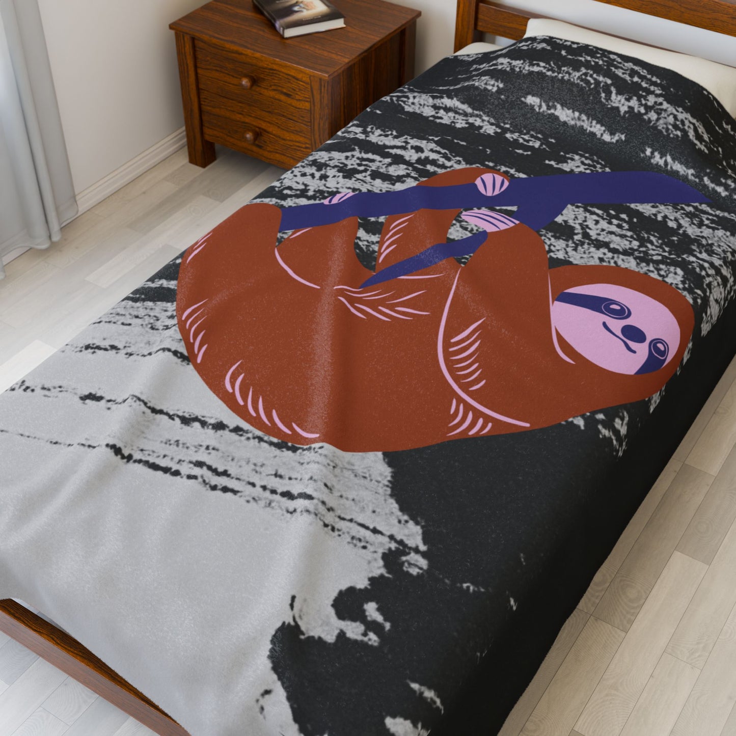 Cozy Sloth Velveteen Plush Blanket – Perfect for Relaxation and Snuggling