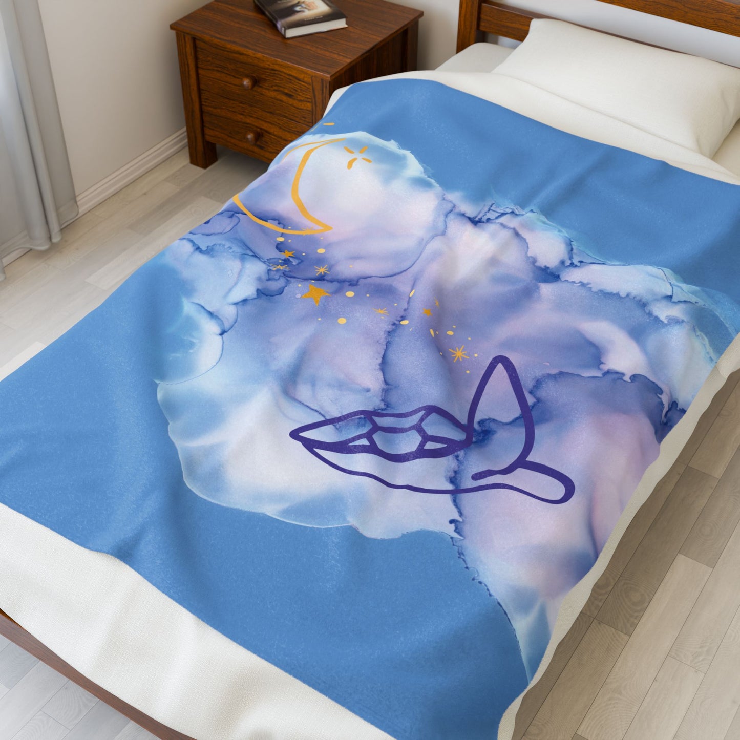 Dreamy Turtle & Moon Velveteen Plush Blanket - Cozy Nighttime Decor