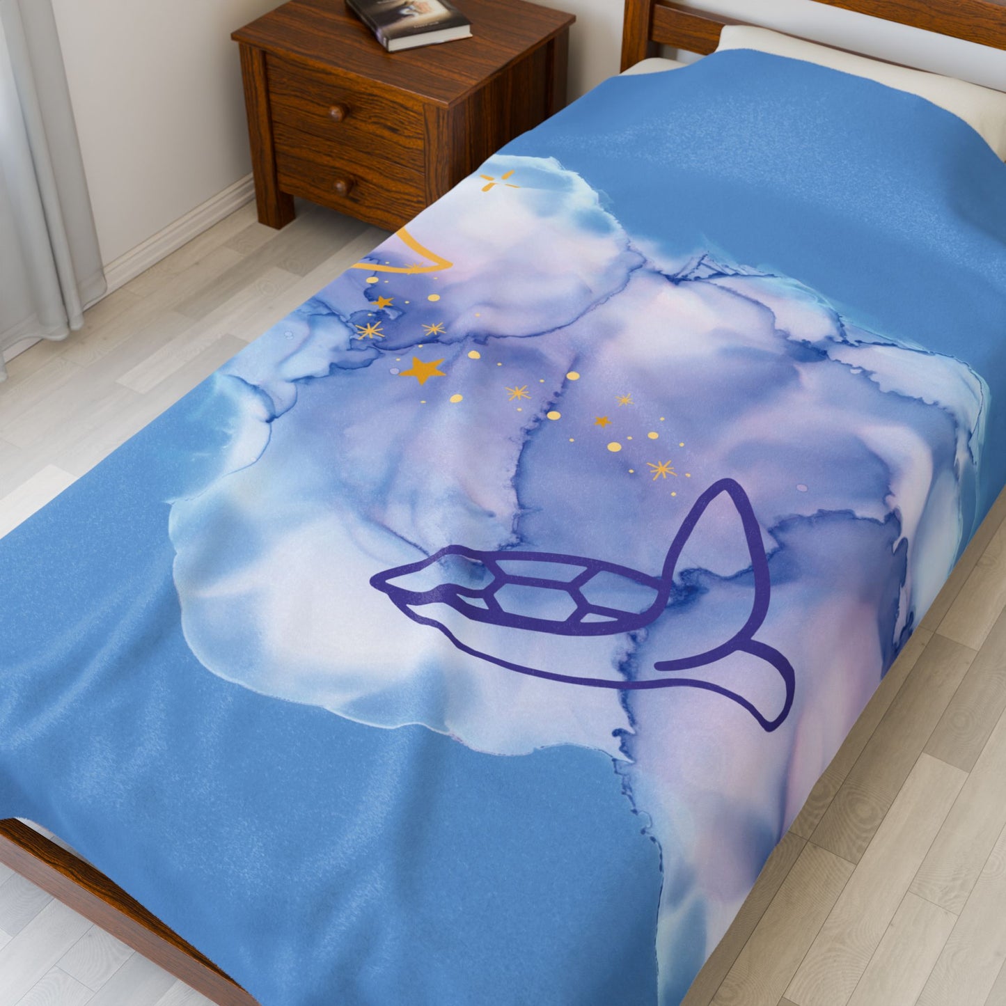 Dreamy Turtle & Moon Velveteen Plush Blanket - Cozy Nighttime Decor