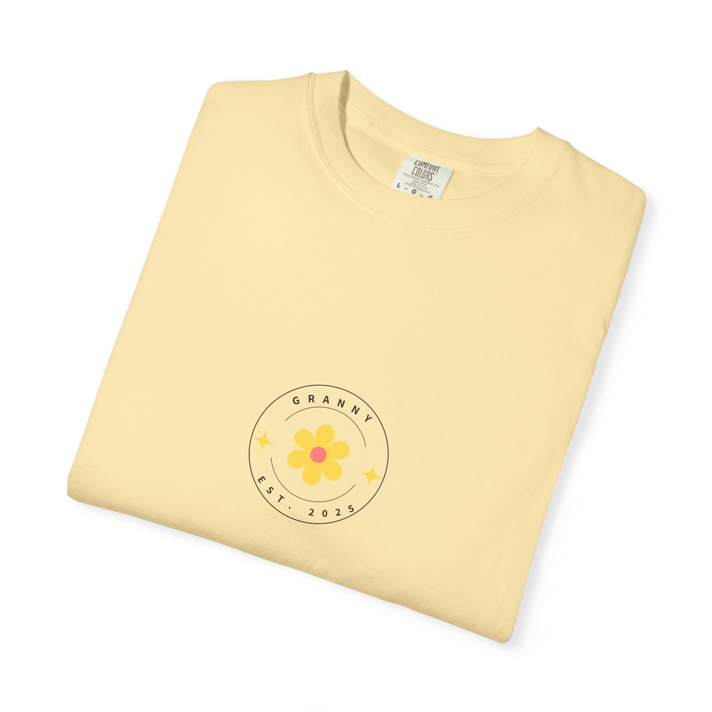 Granny Est. 2024 T-Shirt – Retro Daisy Gift Tee for New Grandmas