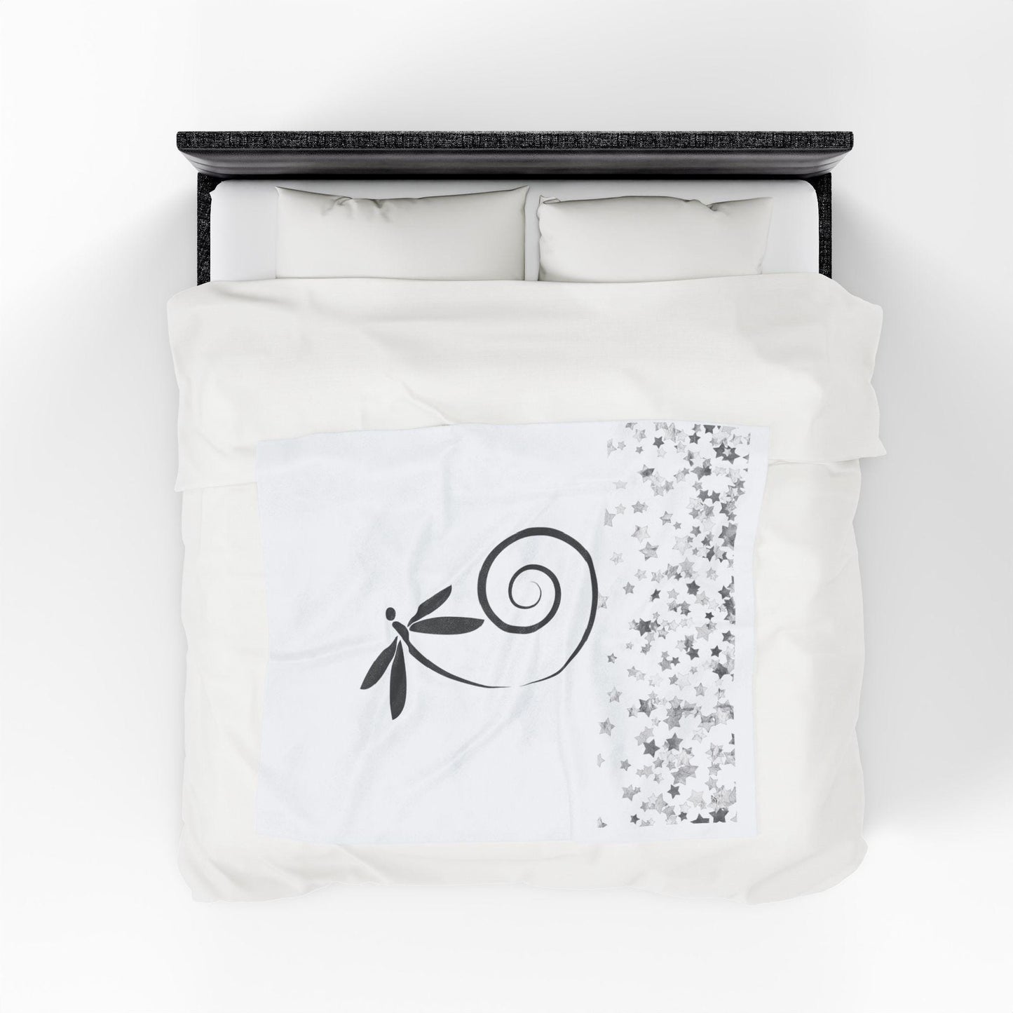 Cozy Velveteen Plush Blanket, Soft Throw Blanket for Home, Ideal Gift for Housewarming, Christmas, Cozy Nights, Relaxation