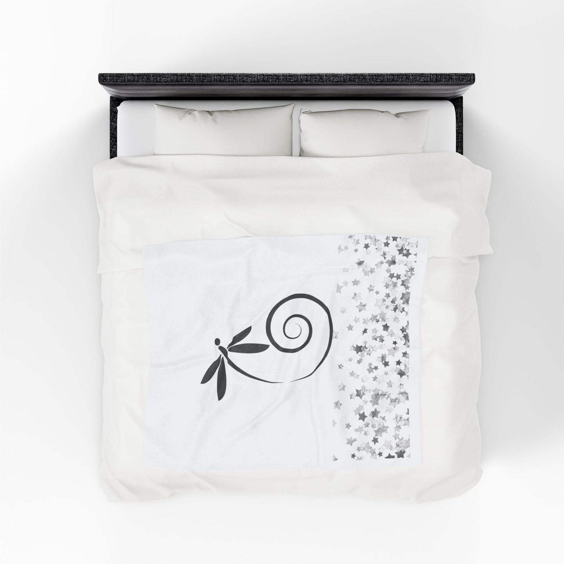 Cozy Velveteen Plush Blanket, Soft Throw Blanket for Home, Ideal Gift for Housewarming, Christmas, Cozy Nights, Relaxation