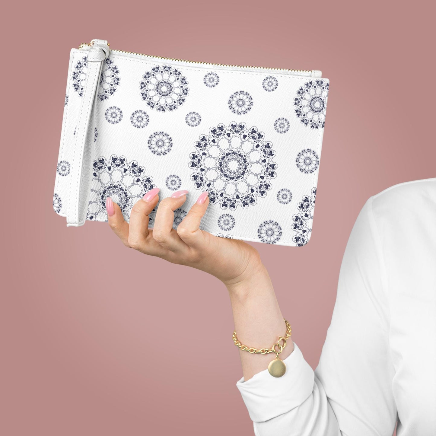 Elegant Patterned Clutch Bag, Stylish Wristlet, Evening Bag, Makeup Pouch, Travel Accessory, Gift for Her